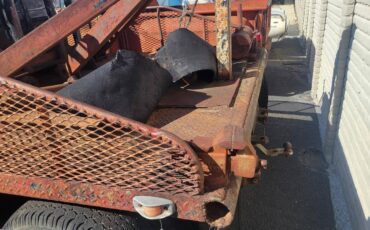 Chevy-c20-1965-brown-15