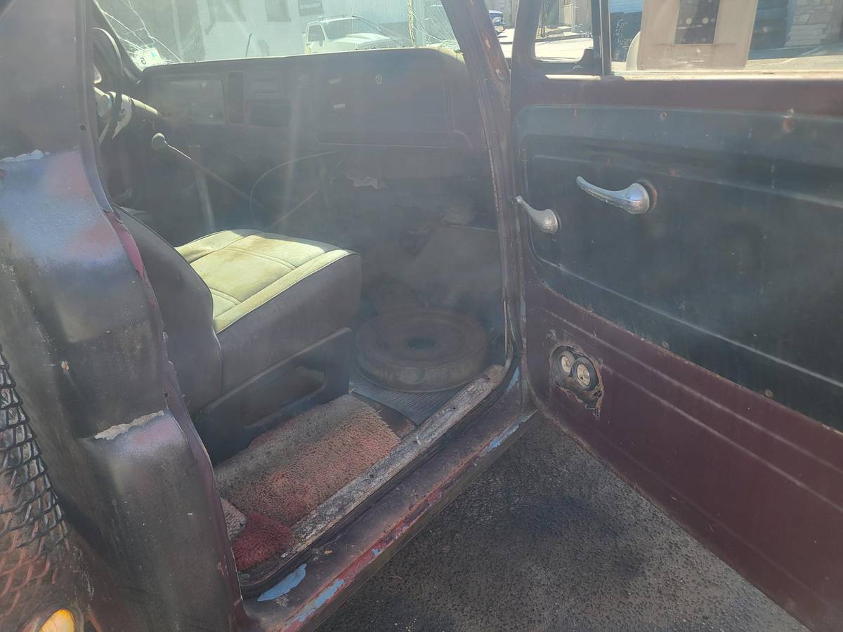 Chevy-c20-1965-brown-8