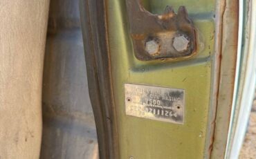 Chevy-c20-1970-grey-1