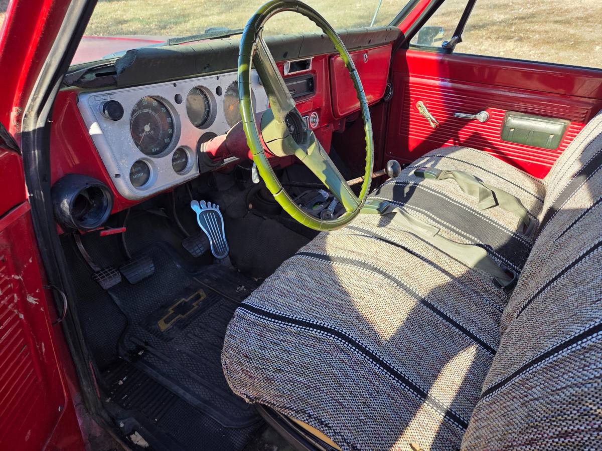 Chevy-c20-1970-red-10