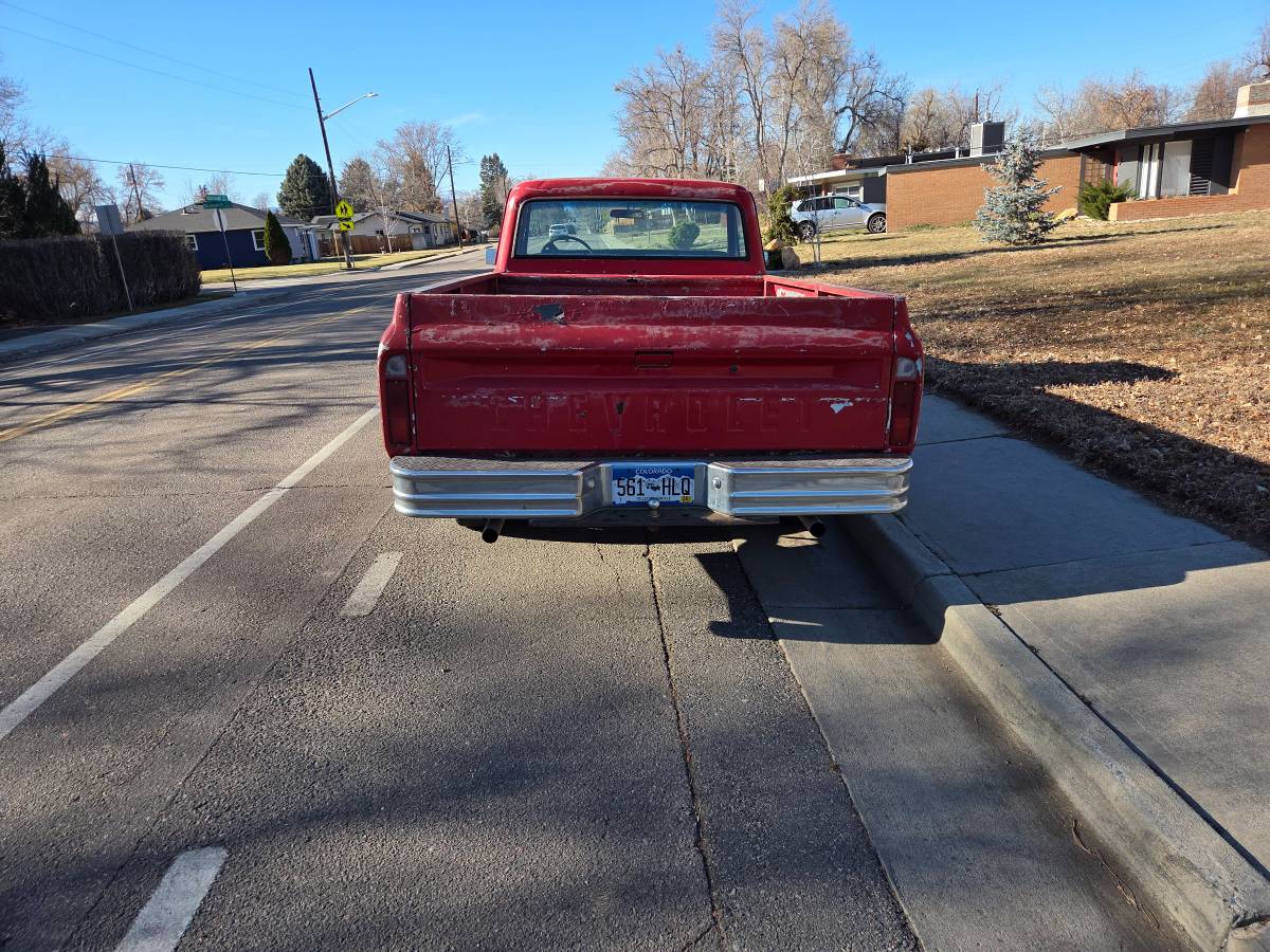 Chevy-c20-1970-red-7