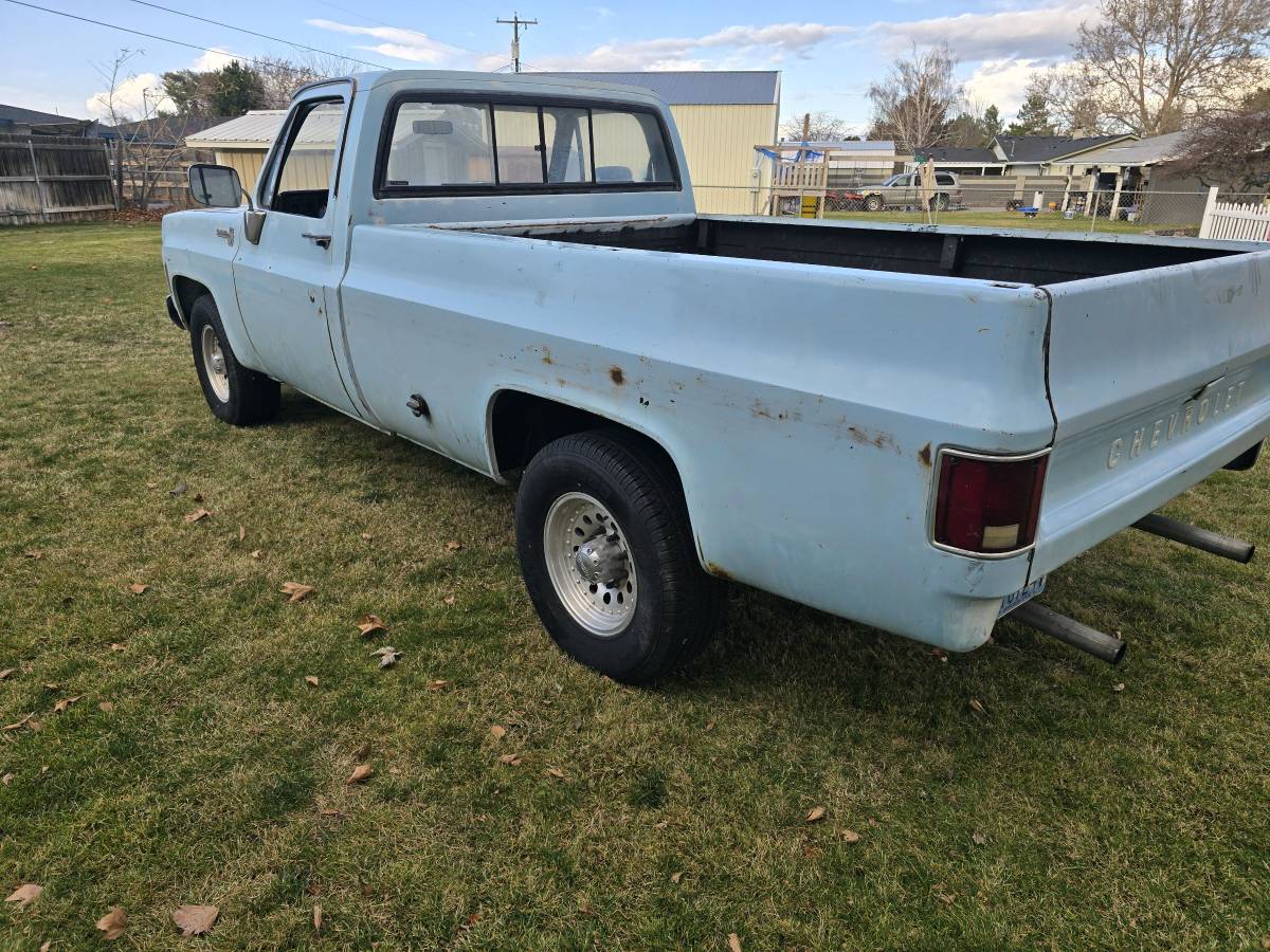 Chevy-c20-1979-blue-10