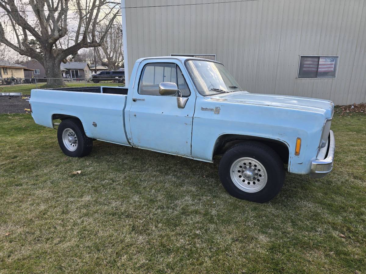 Chevy-c20-1979-blue-23