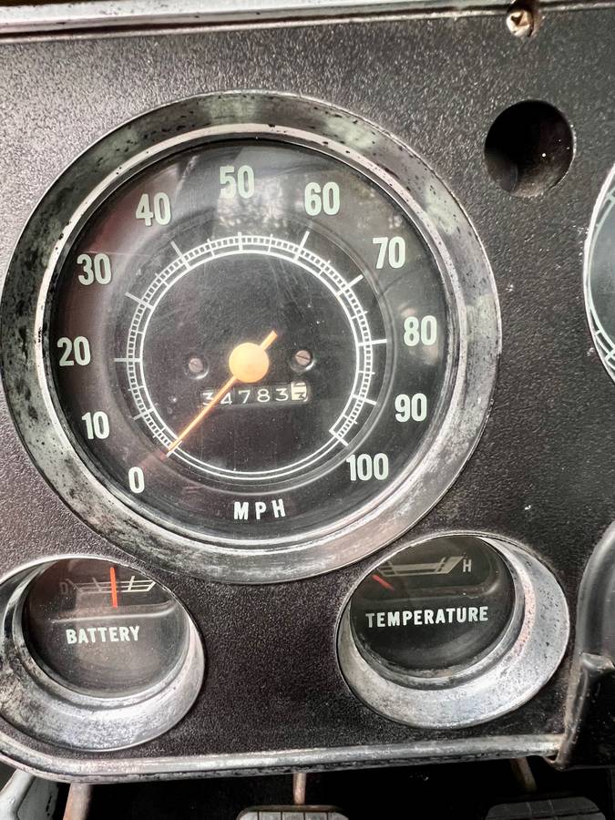 Chevy-c20-pickup-1970-white-5