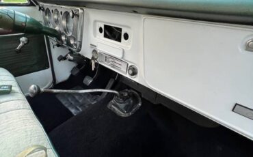 Chevy-c20-pickup-1970-white-7