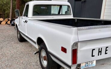 Chevy-c20-pickup-1970-white-9