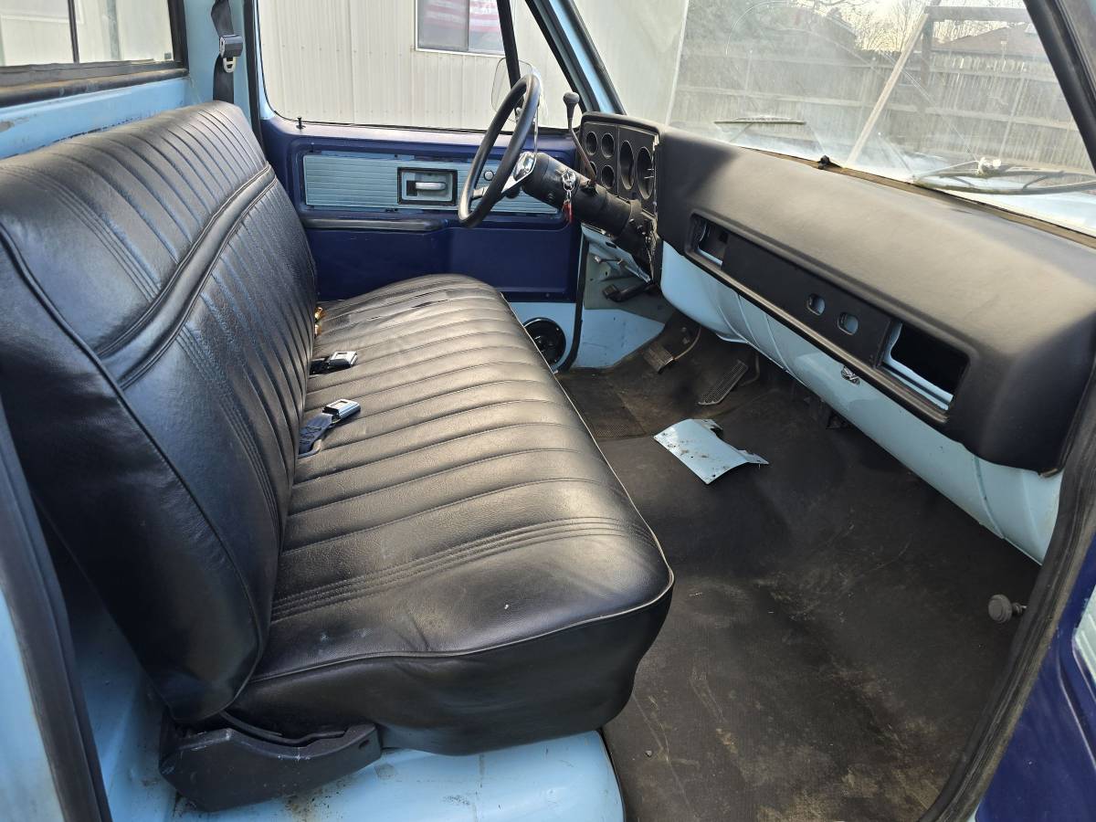 Chevy-c20-scotsdale-1979-blue-15