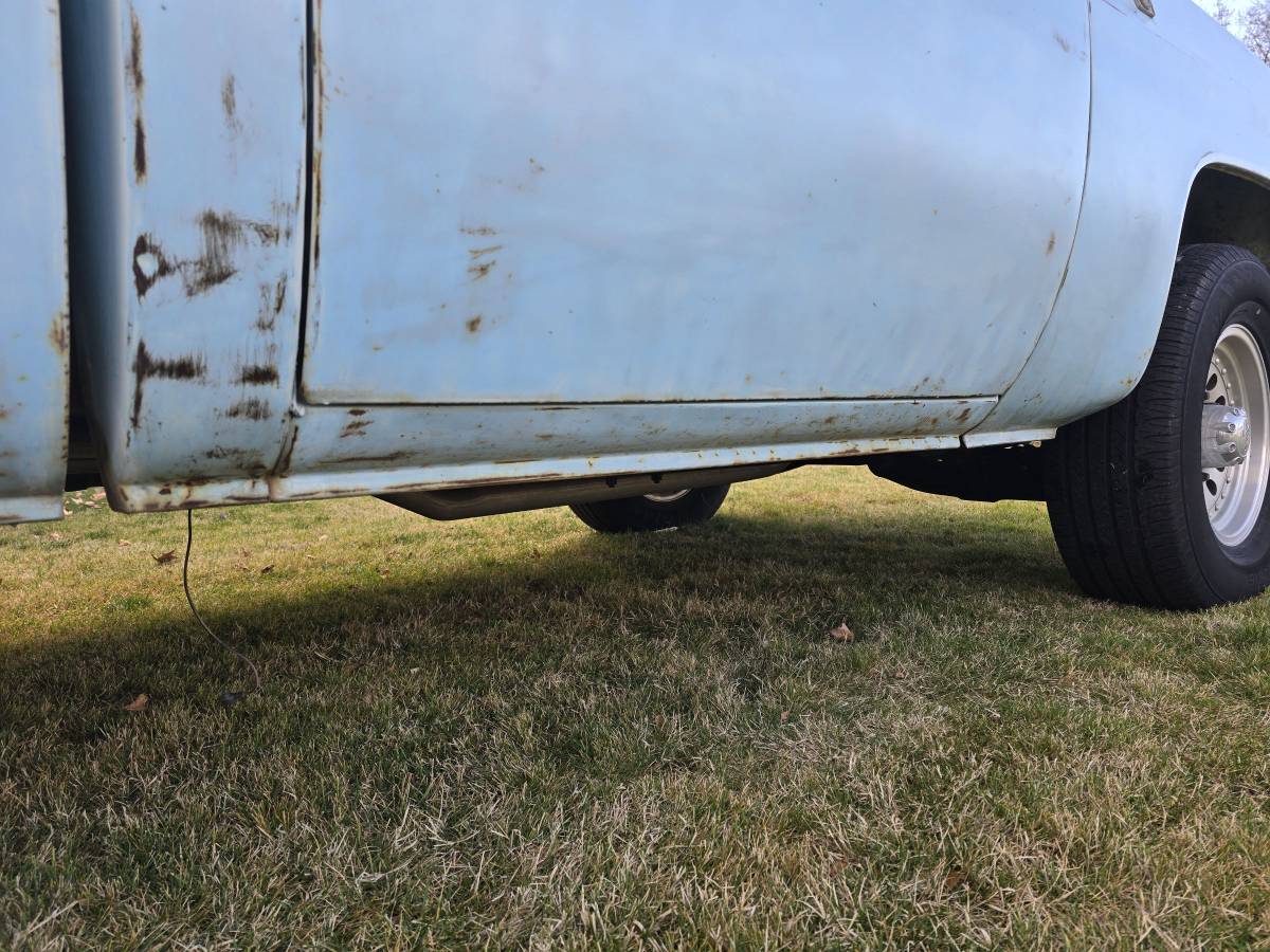 Chevy-c20-scotsdale-1979-blue-19