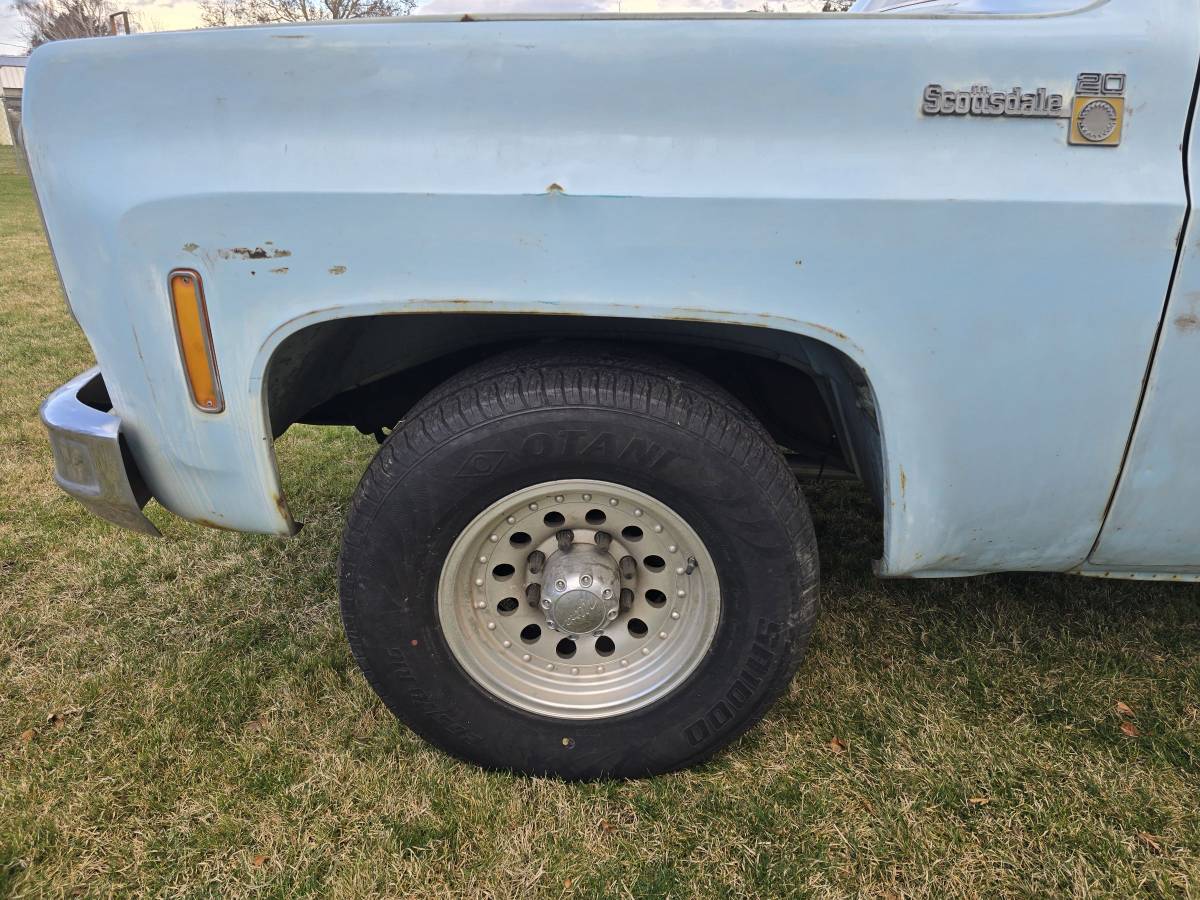 Chevy-c20-scotsdale-1979-blue-7
