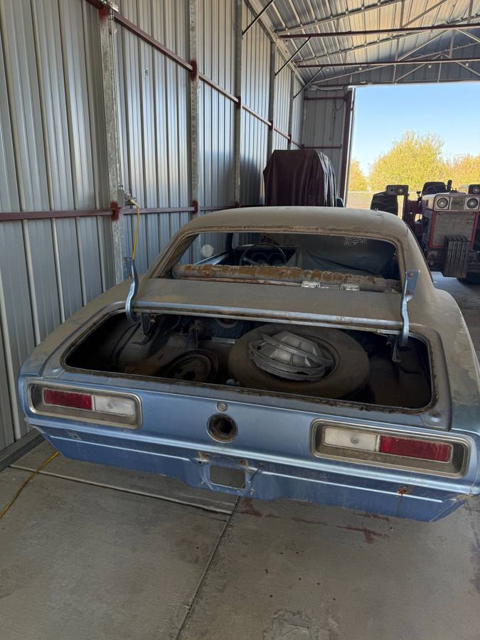 Chevy-camaro-1967-blue-11