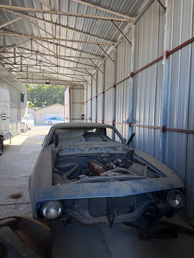 Chevy-camaro-1967-blue-21