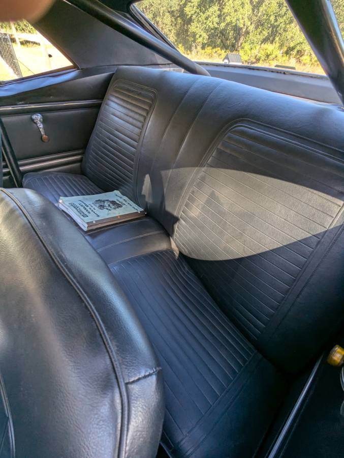 Chevy-camaro-1967-red-8