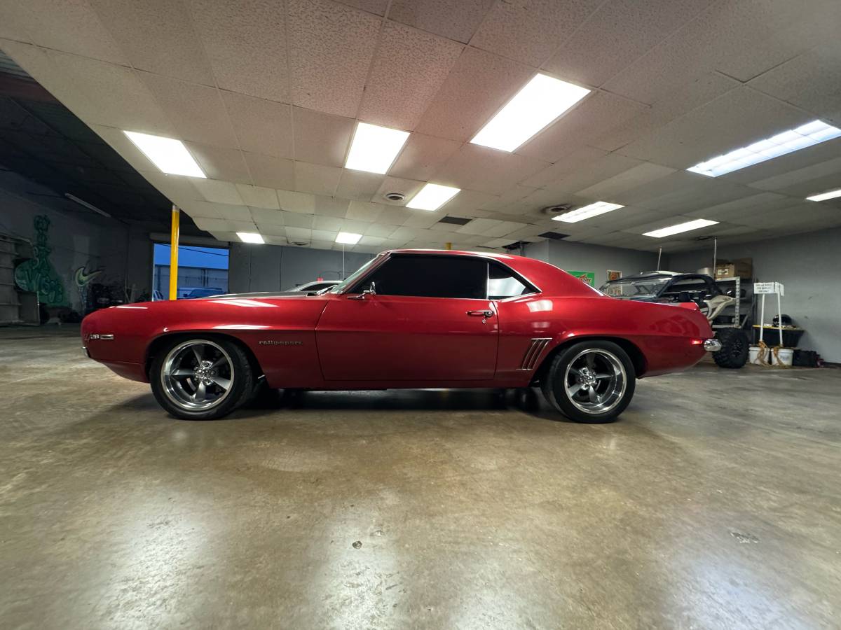 Chevy-camaro-1969-red-14