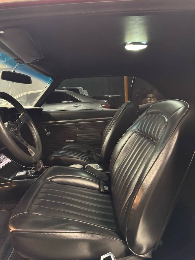 Chevy-camaro-1969-red-18