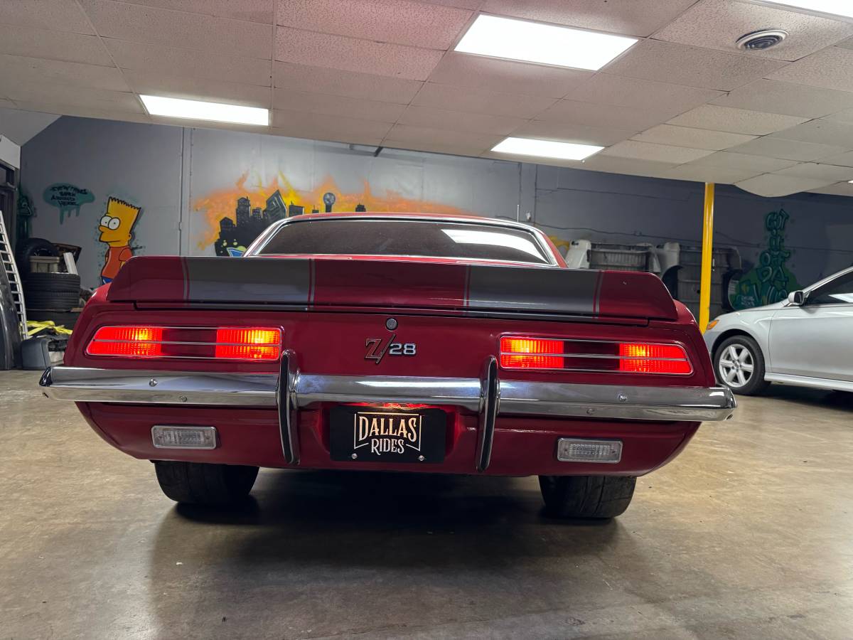 Chevy-camaro-1969-red-3