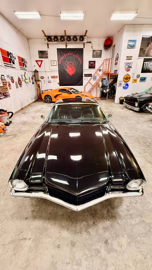 Chevy-camaro-1972-10