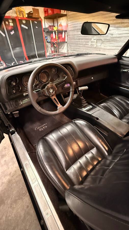 Chevy-camaro-1972-11