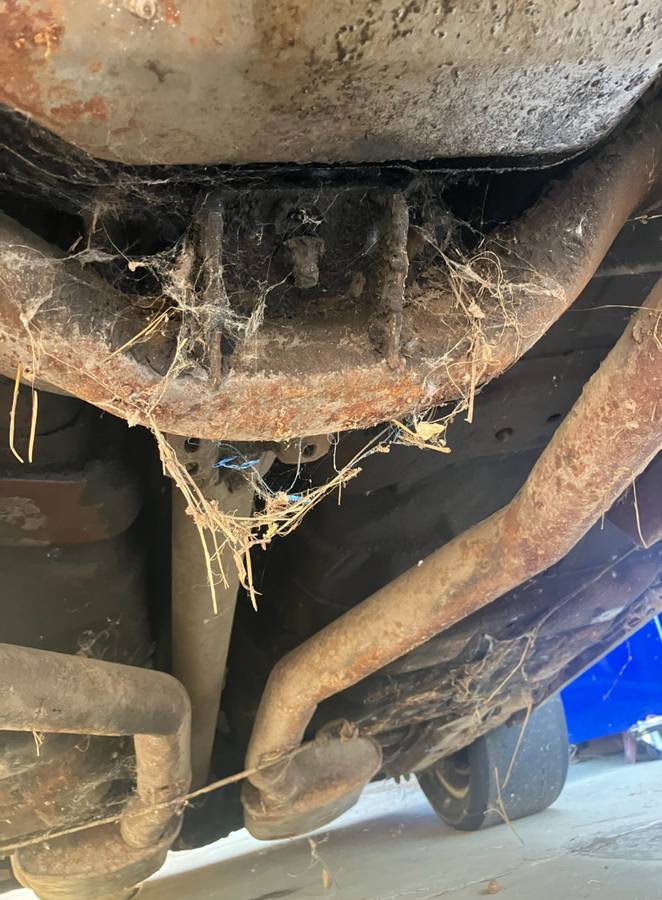 Chevy-camaro-1978-white-19