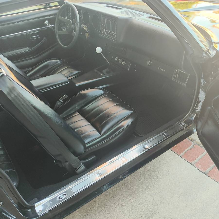 Chevy-camaro-1979-20