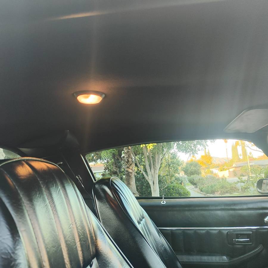 Chevy-camaro-1979-32