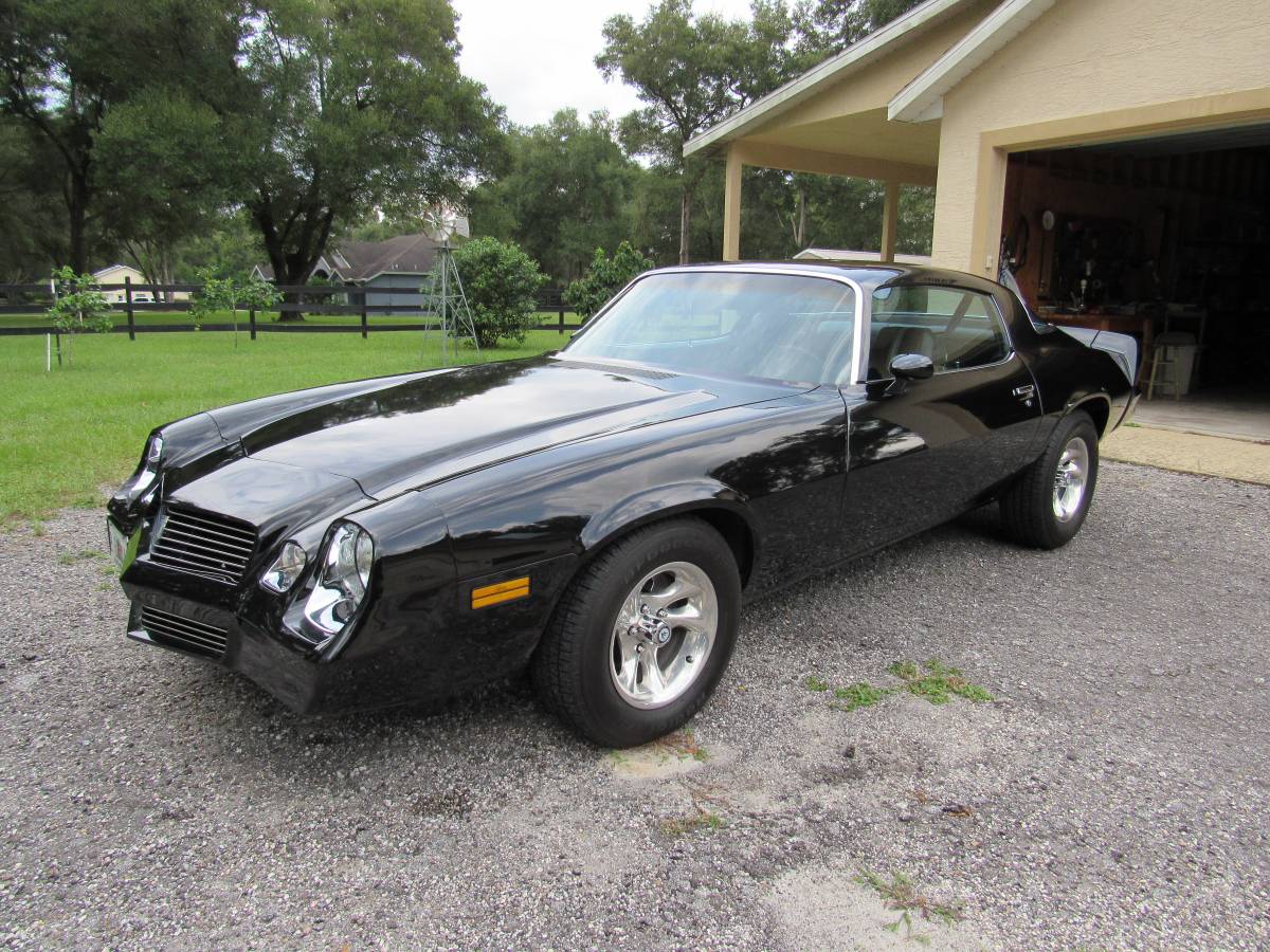 Chevy-camaro-1980-black-1