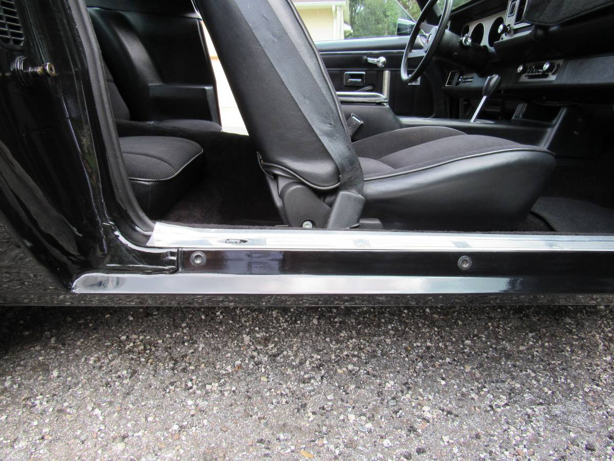 Chevy-camaro-1980-black-6