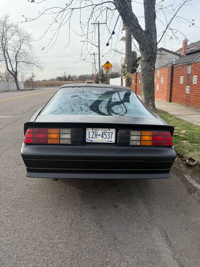 Chevy-camaro-1991-black-2