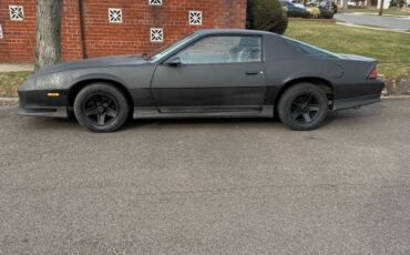 Chevy-camaro-1991-black