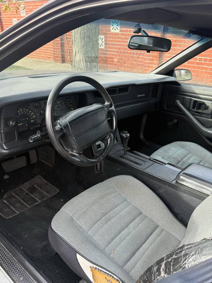 Chevy-camaro-1991-black-6