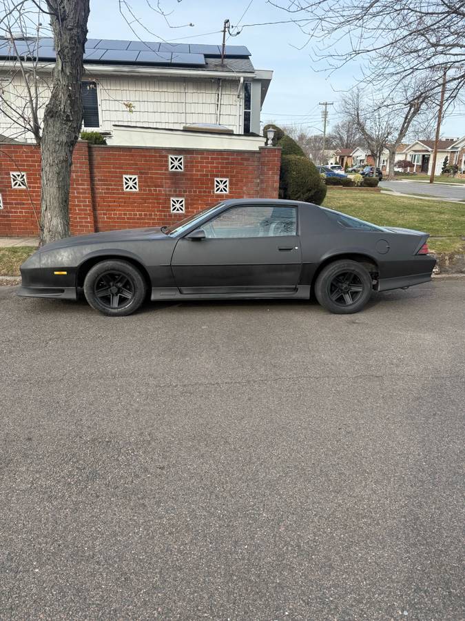 Chevy-camaro-1991-black