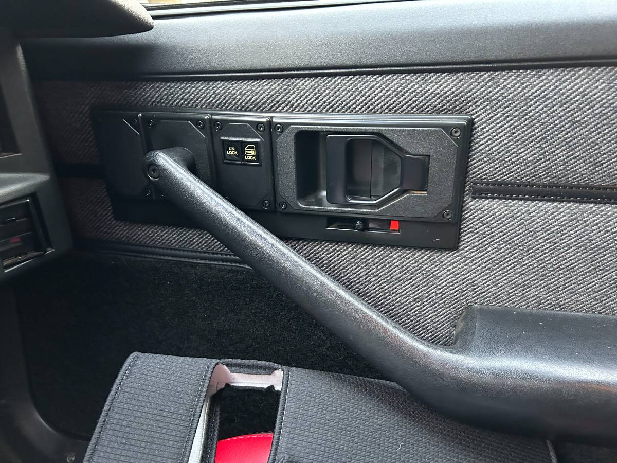 Chevy-camaro-1992-black-15