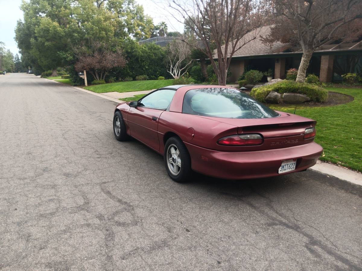 Chevy-camaro-1994-red-1