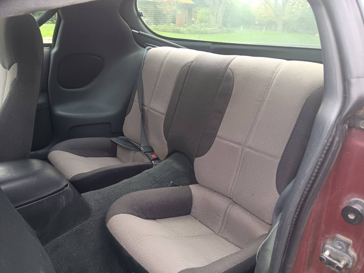 Chevy-camaro-1994-red-13