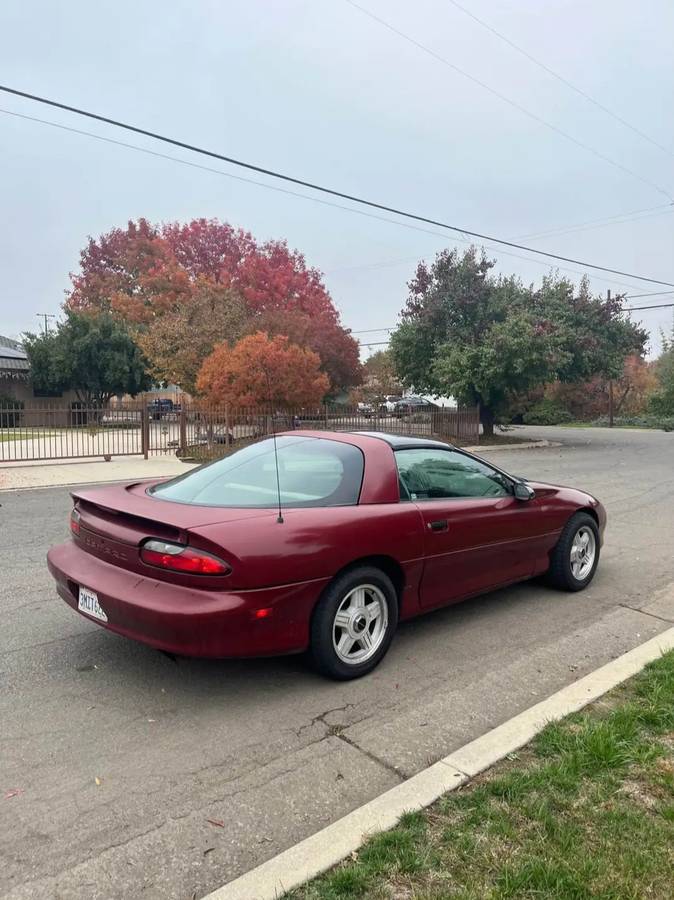 Chevy-camaro-1994-red-16