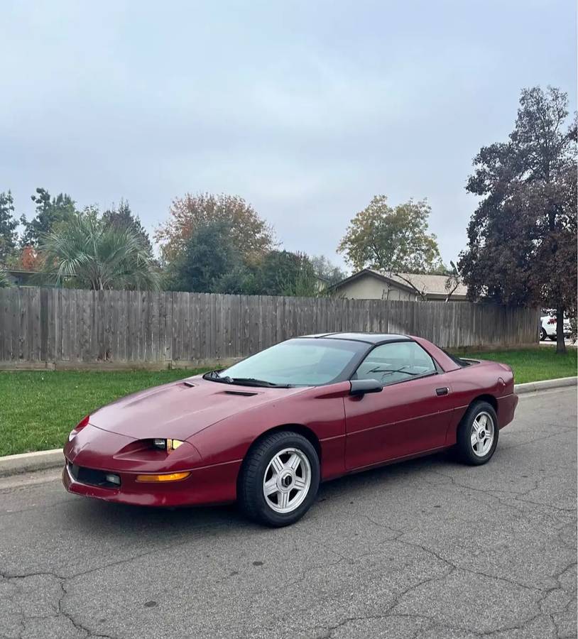 Chevy-camaro-1994-red-9
