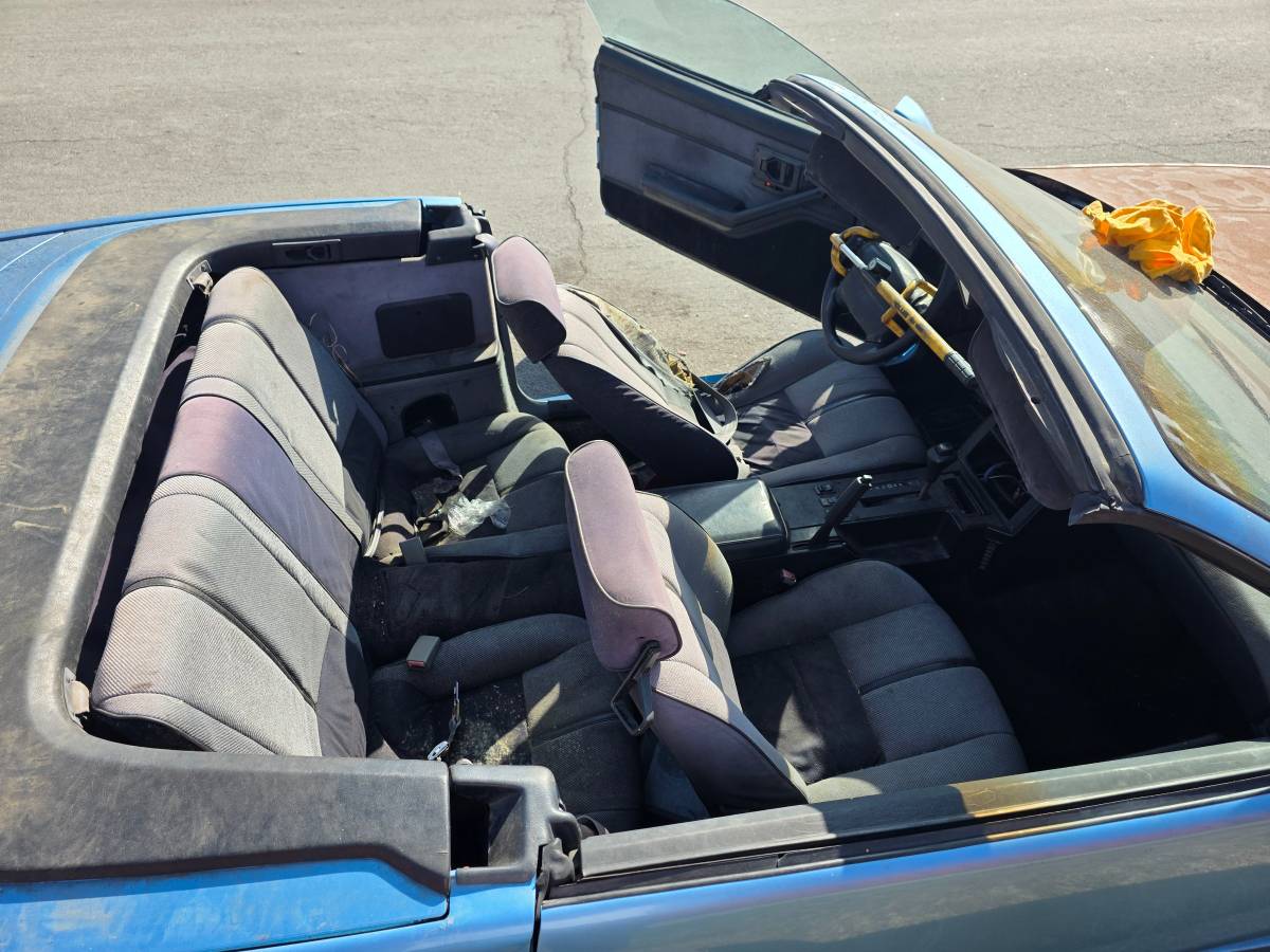 Chevy-camaro-rs-1991-10