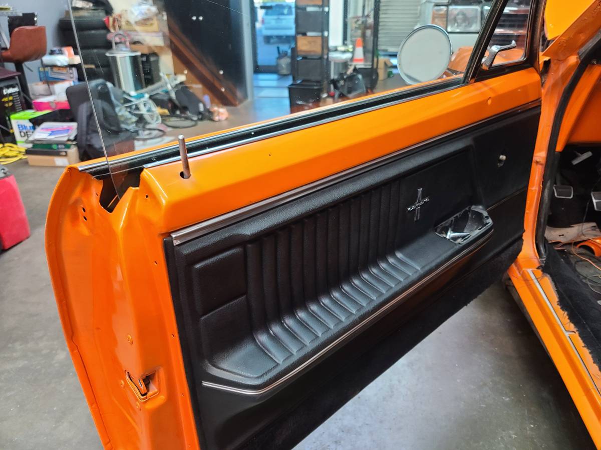 Chevy-camaro-ss-1967-orange-10