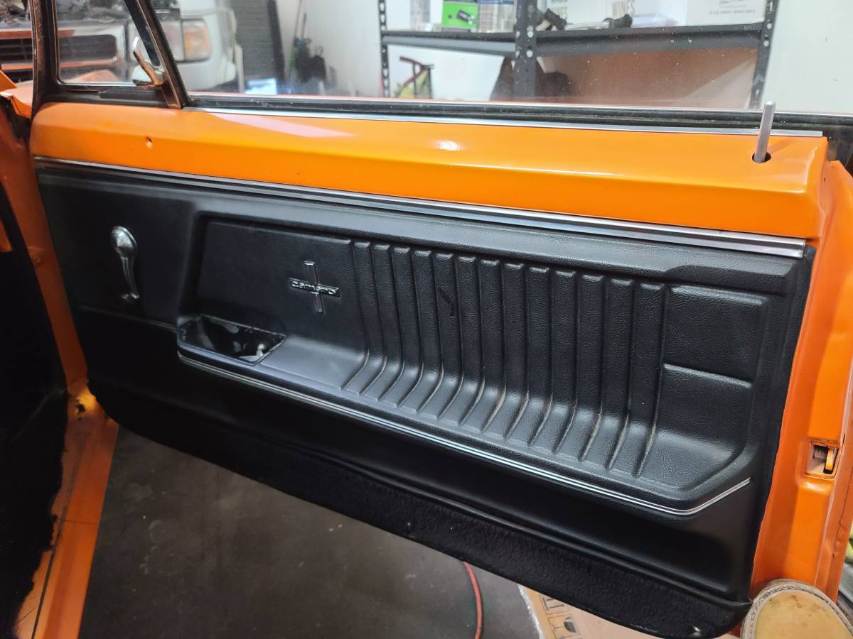 Chevy-camaro-ss-1967-orange-11