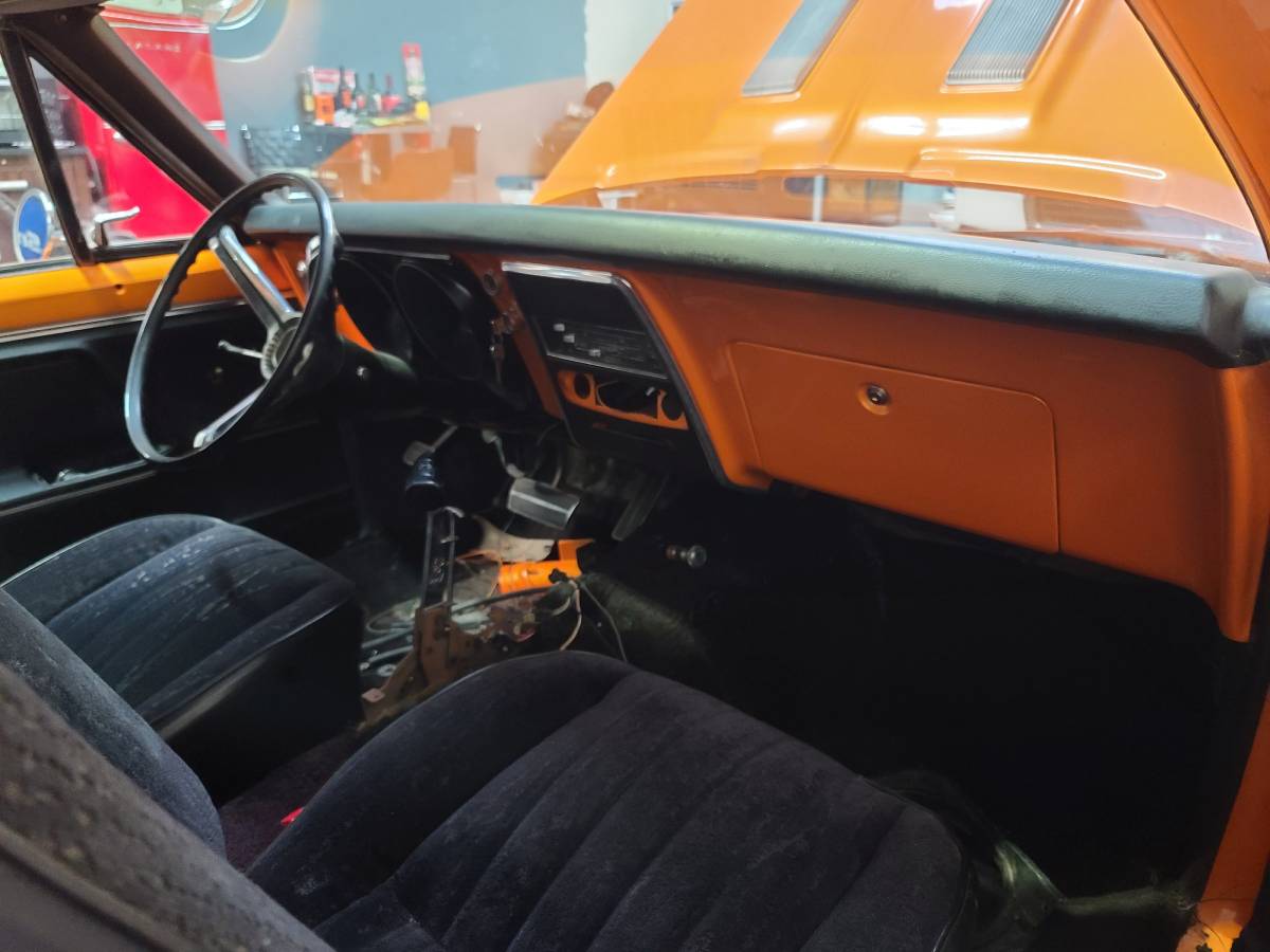 Chevy-camaro-ss-1967-orange-15