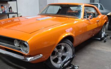 Chevy-camaro-ss-1967-orange-2