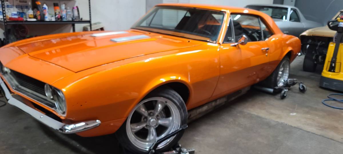 Chevy-camaro-ss-1967-orange
