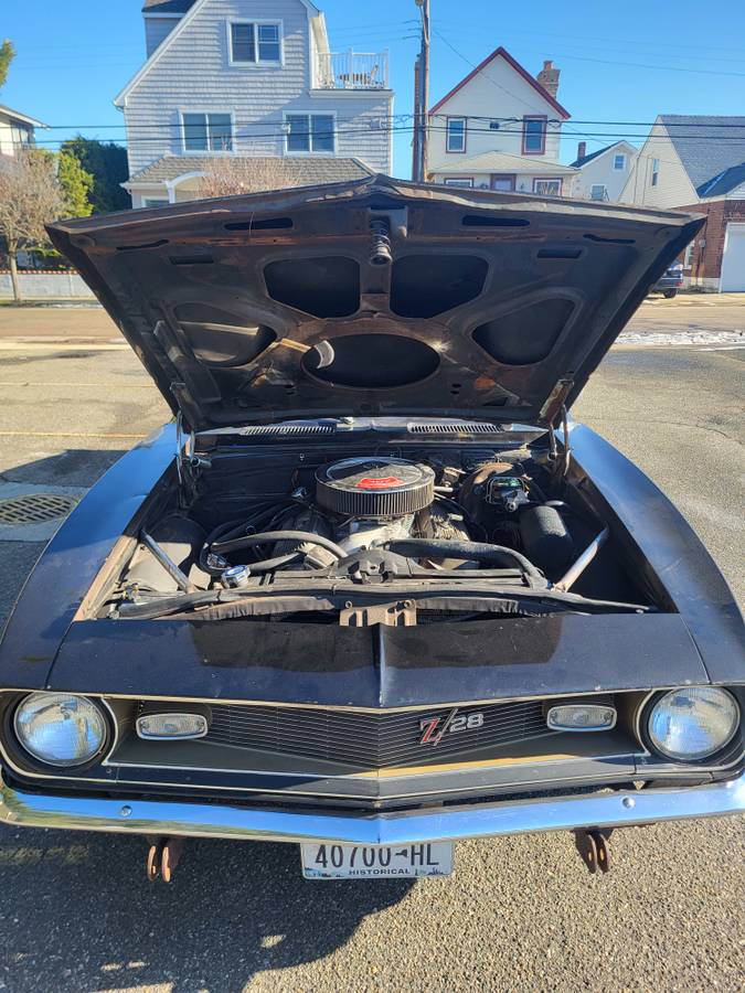 Chevy-camaro-z28-1968-black-9