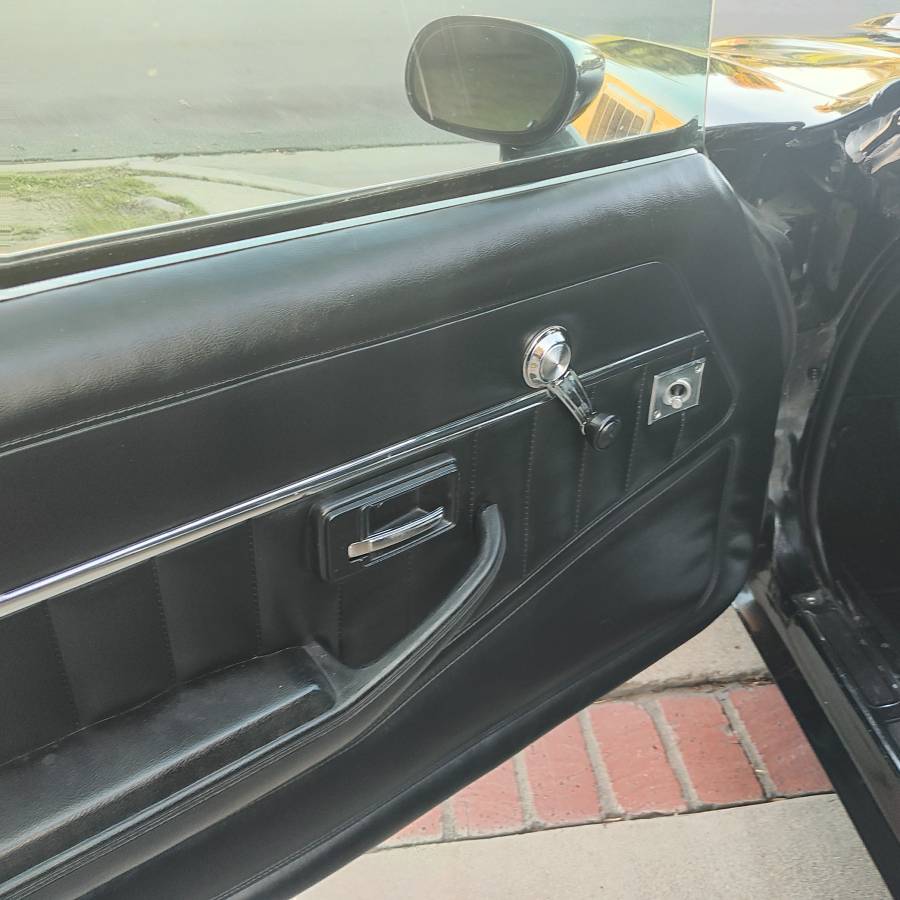 Chevy-camaro-z28-1979-11