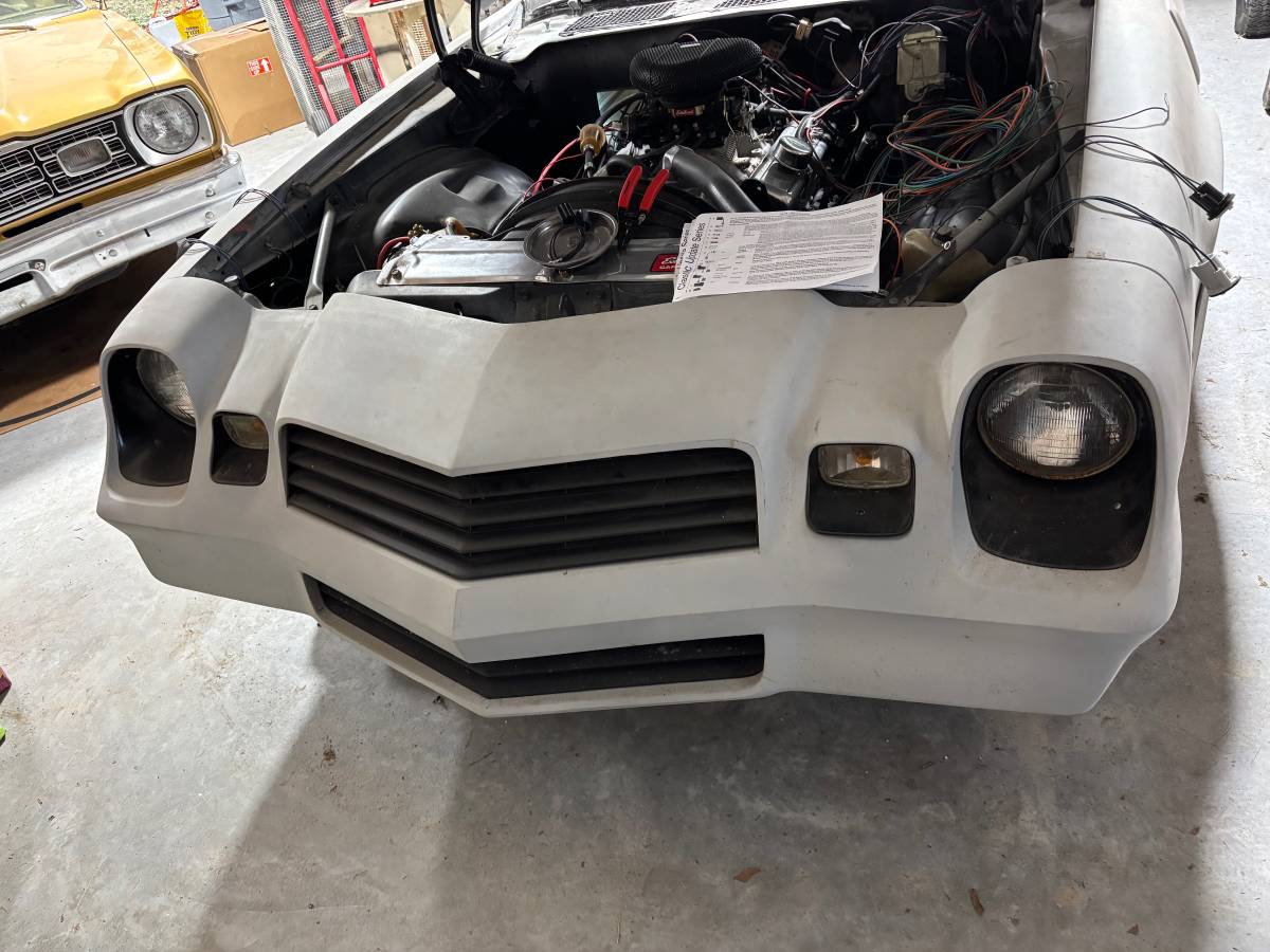 Chevy-camaro-z28-1979-grey-2