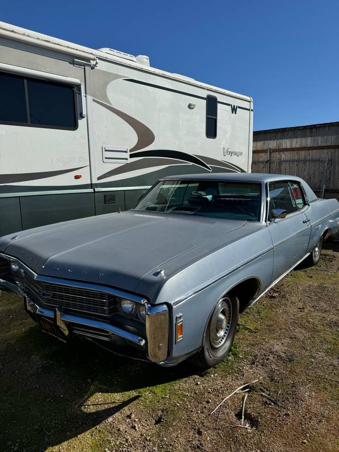 Chevy-caprice-1969-blue-3