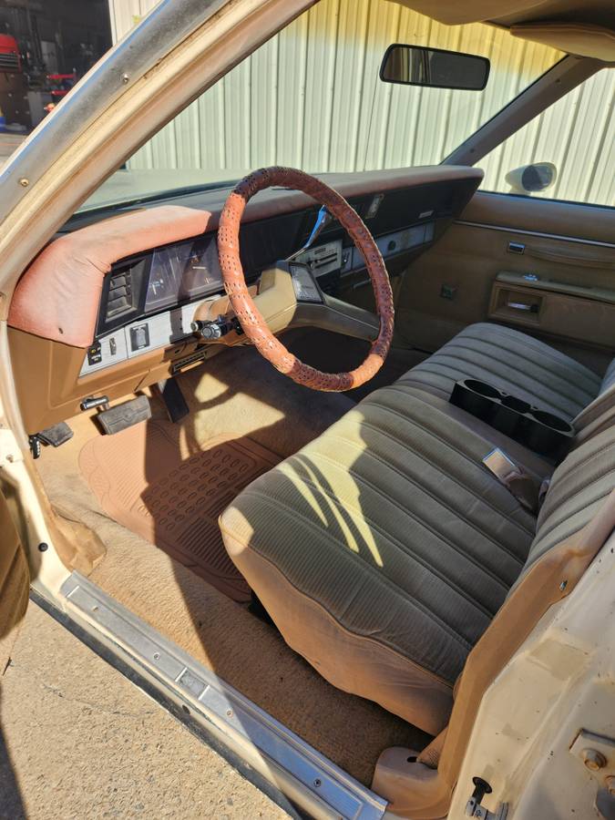 Chevy-caprice-1985-4