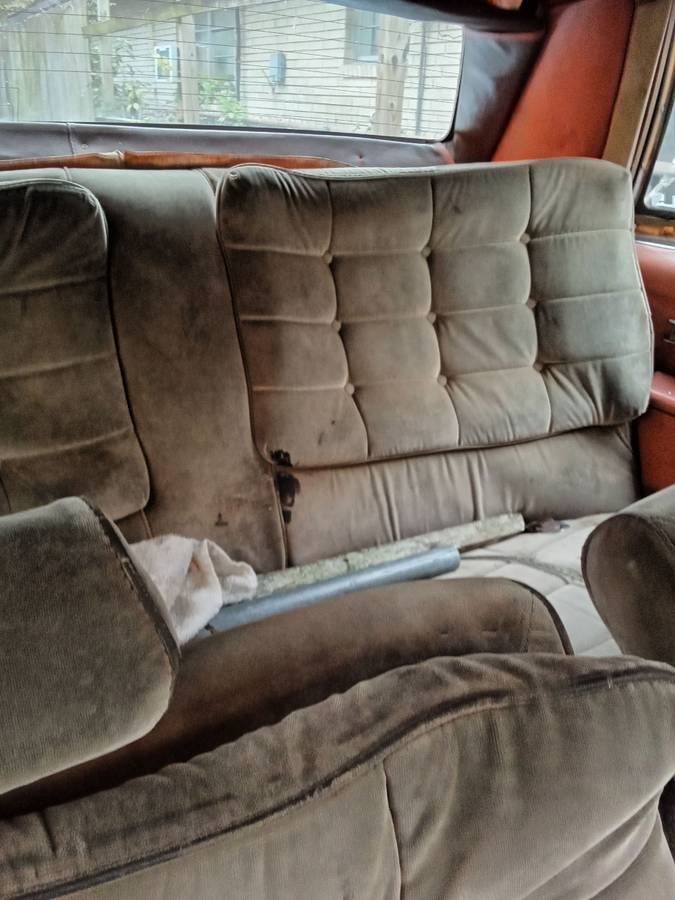 Chevy-caprice-1986-grey