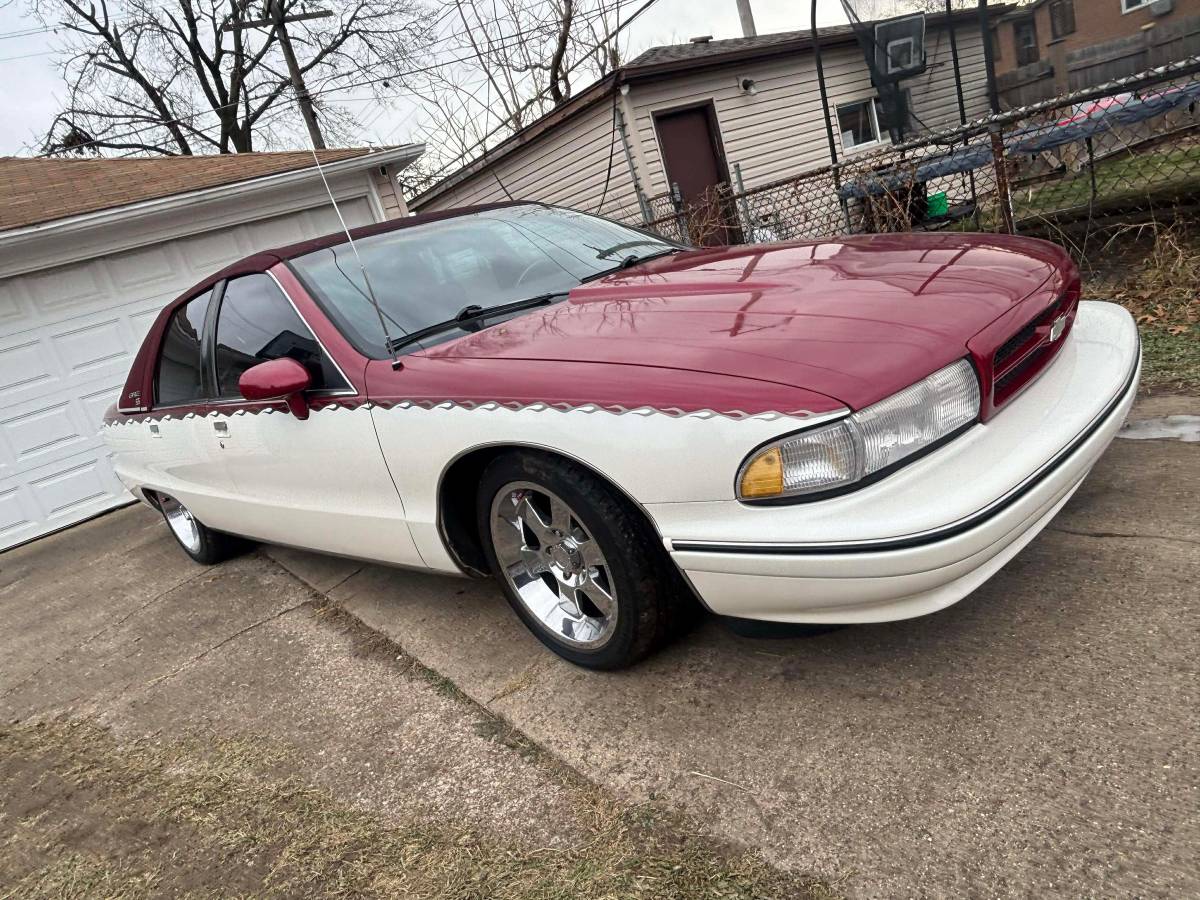 Chevy-caprice-1991-custom-2