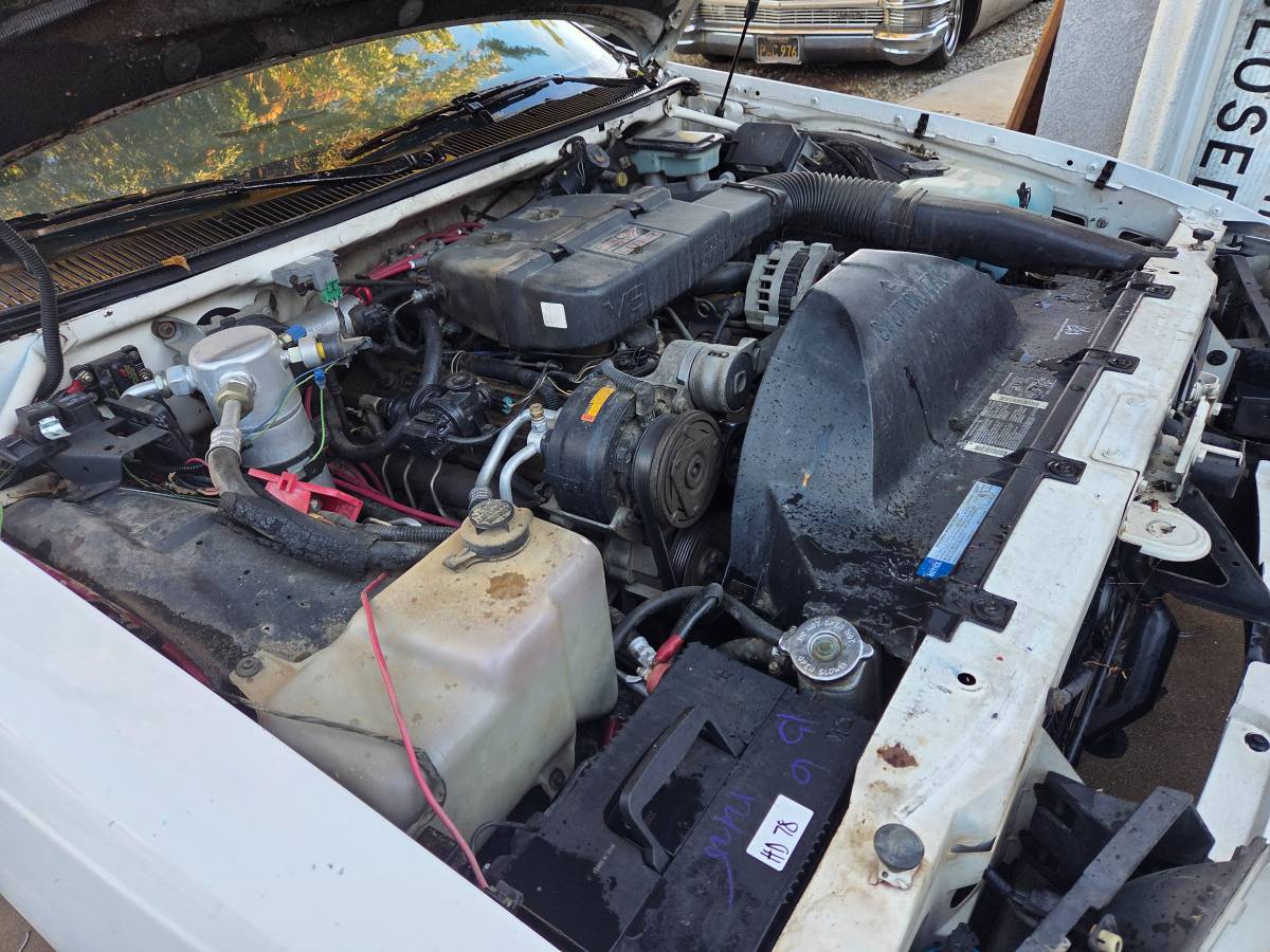 Chevy-caprice-1992-white-8