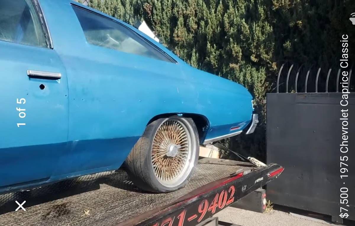 Chevy-caprice-classic-1975-blue-11